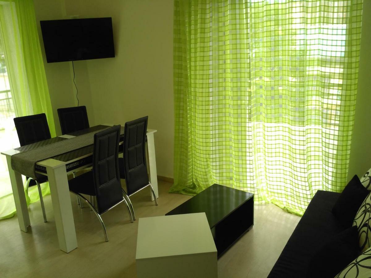 Cozy Apartment Peraia Luaran gambar