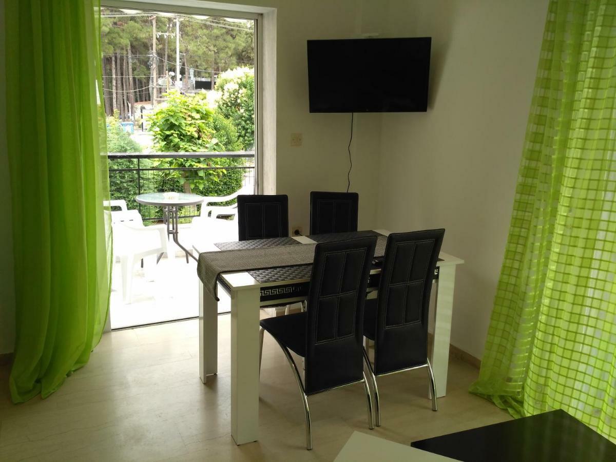 Cozy Apartment Peraia Luaran gambar